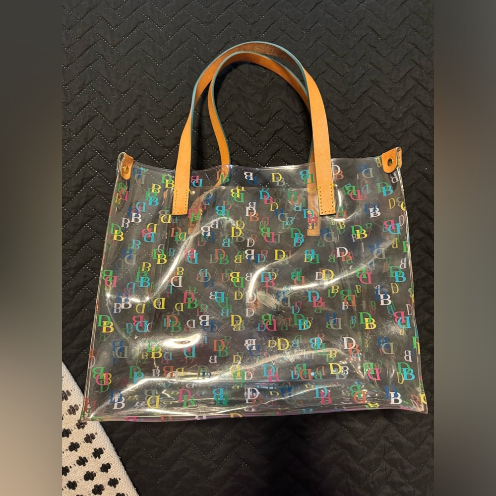 Dooney Bourke Clear IT Medium Shopper Bag Purse Tote